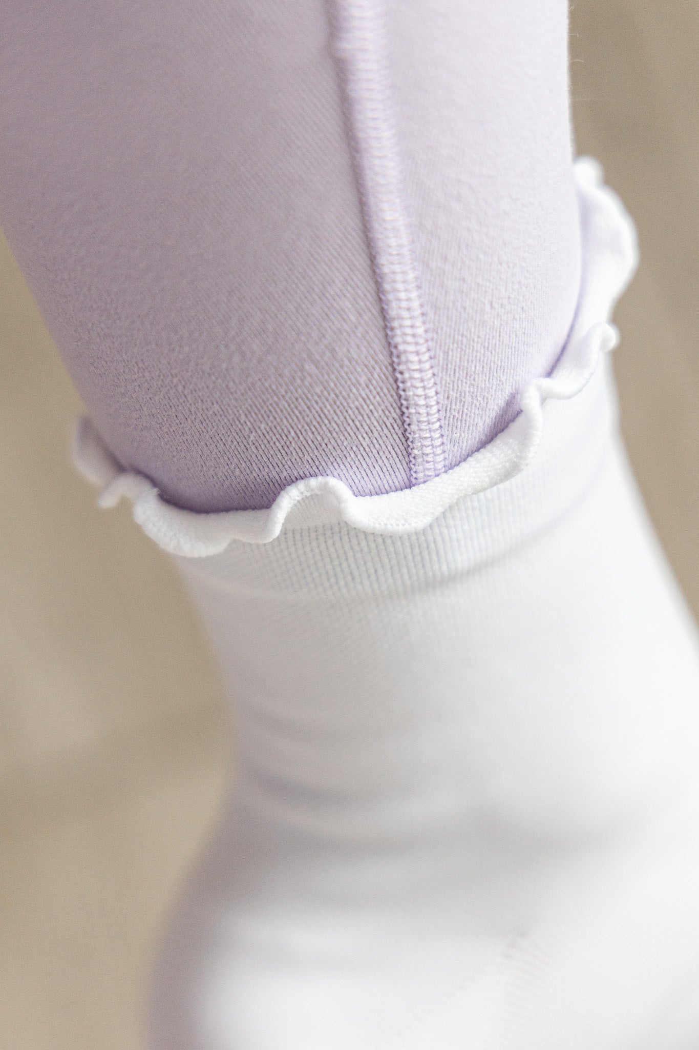 Performance Ruffle Socks | W8-10.5 US